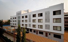 Hotel Dwarka Park Shirdi India